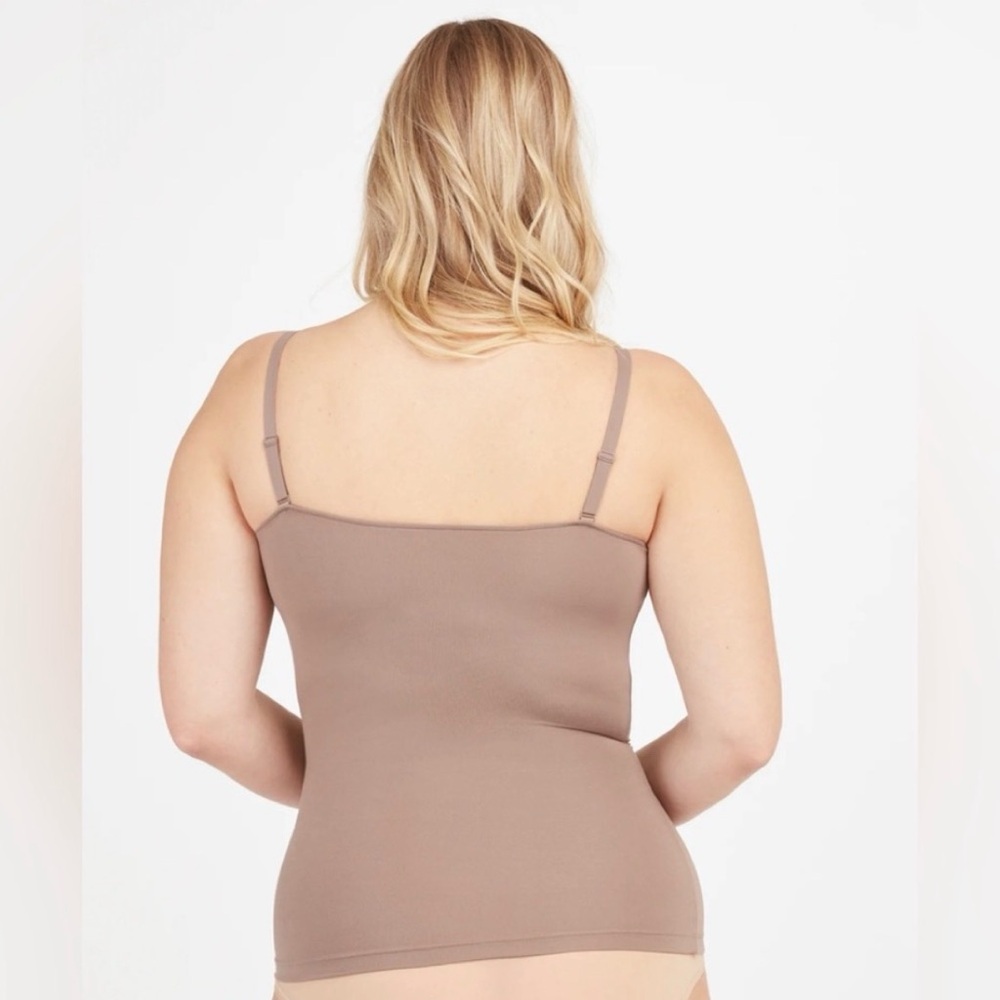 NWOT Spanx Socialite Lightweight Shaping Camisole With Adjustable Straps Size 1X - Picture 3 of 12